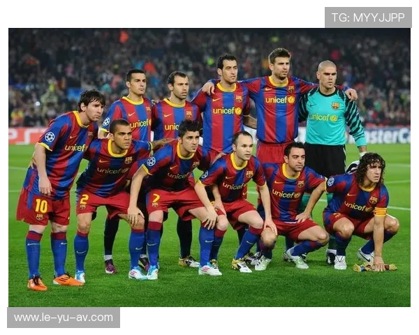 西甲国家德比前瞻:巴萨与皇马争锋,谁能占据领先? 西甲国家德比前瞻:巴萨与皇马争锋,谁能占据领先?