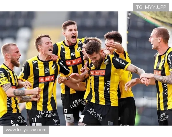 安德莱赫特精彩表现，逆袭胜利点燃全场热情