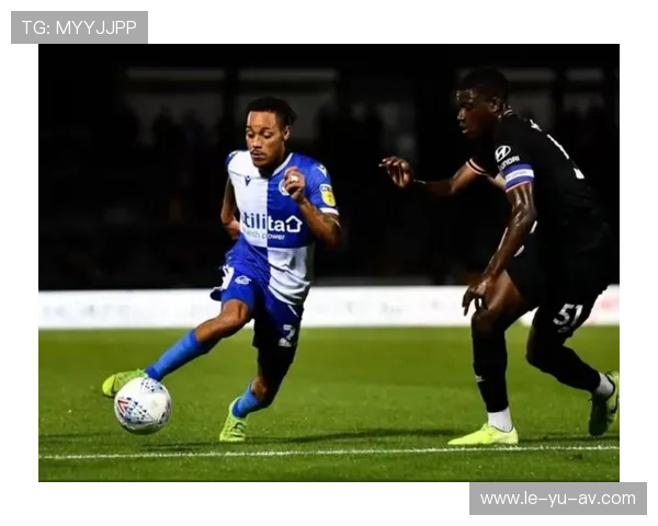 萨内赛场阅读力惊人,精准传球引领球队攻势 萨内赛场阅读力惊人,精准传球引领球队攻势